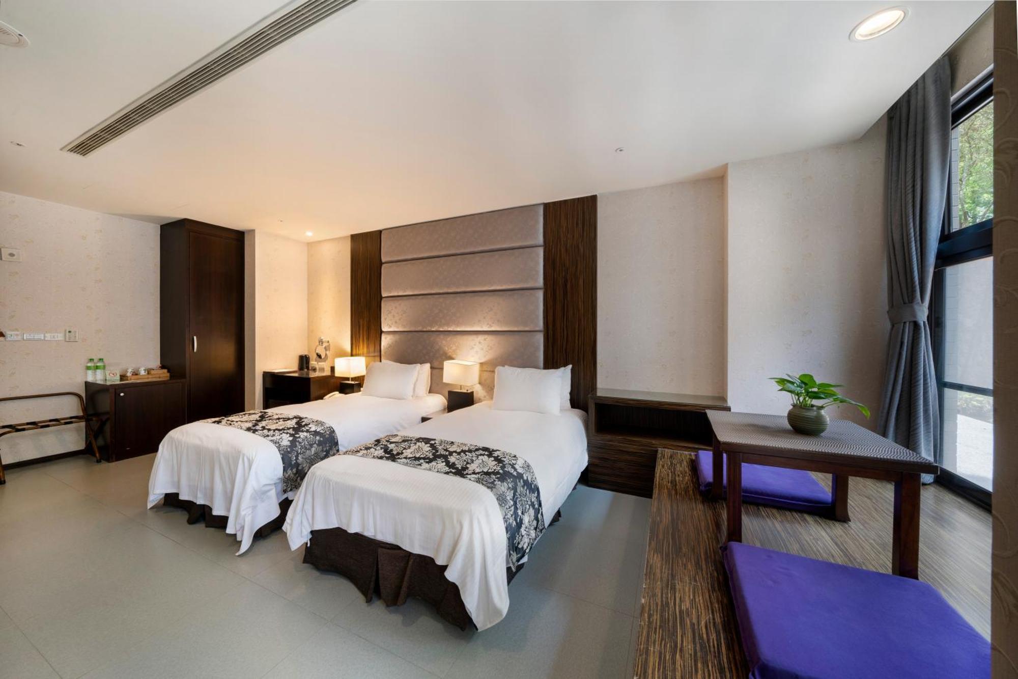 Tai-Yi Red Maple Resort Puli Exteriör bild