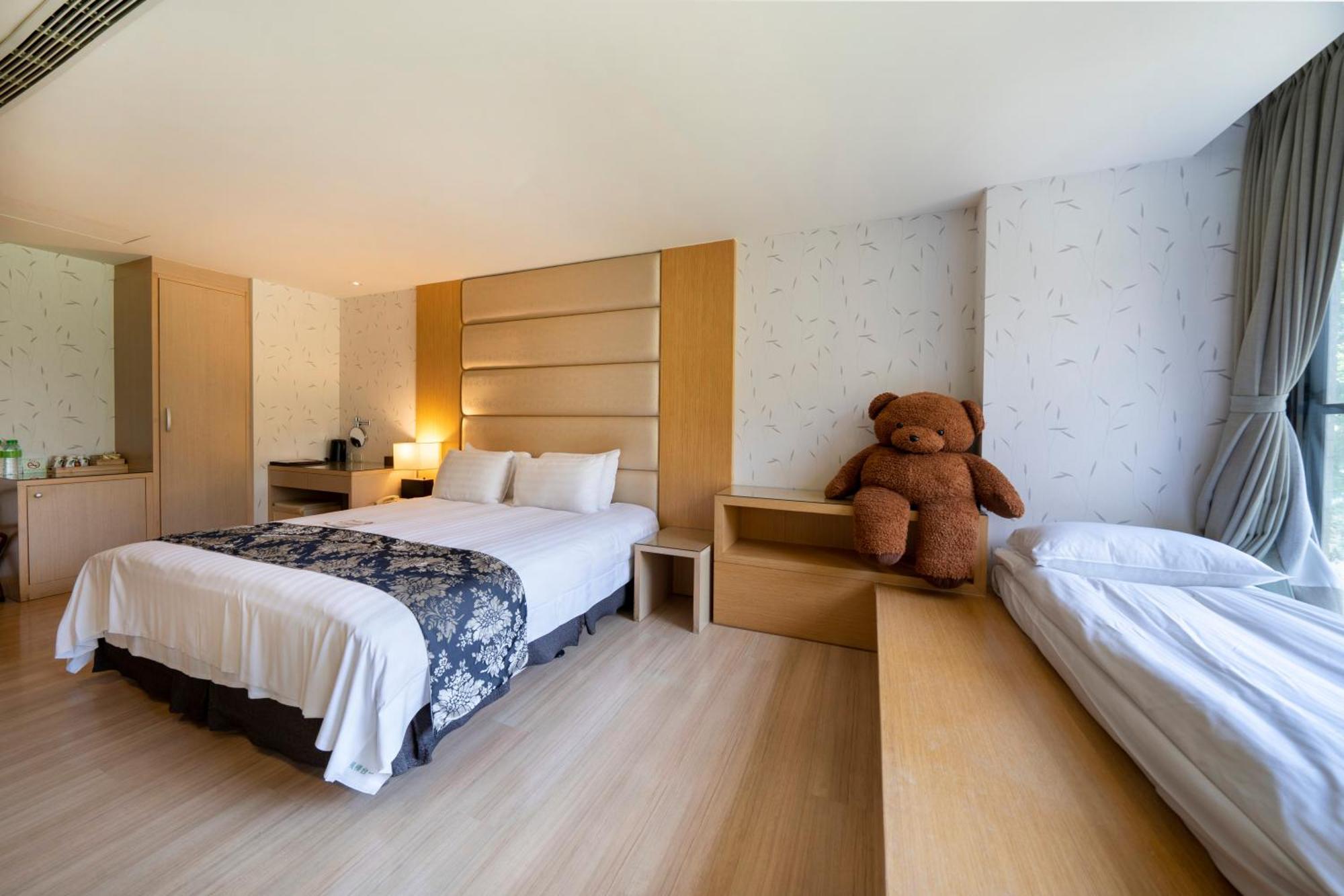 Tai-Yi Red Maple Resort Puli Exteriör bild