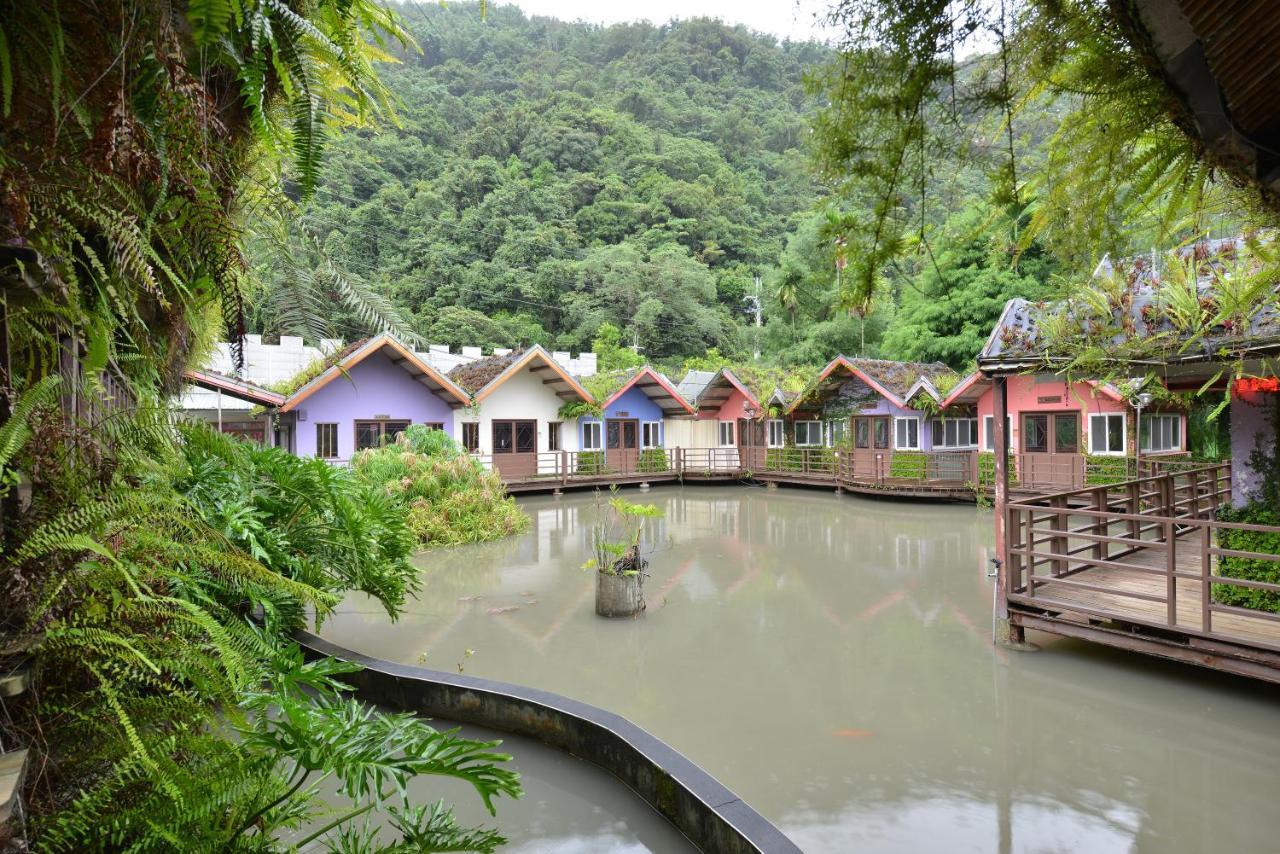 Tai-Yi Red Maple Resort Puli Exteriör bild